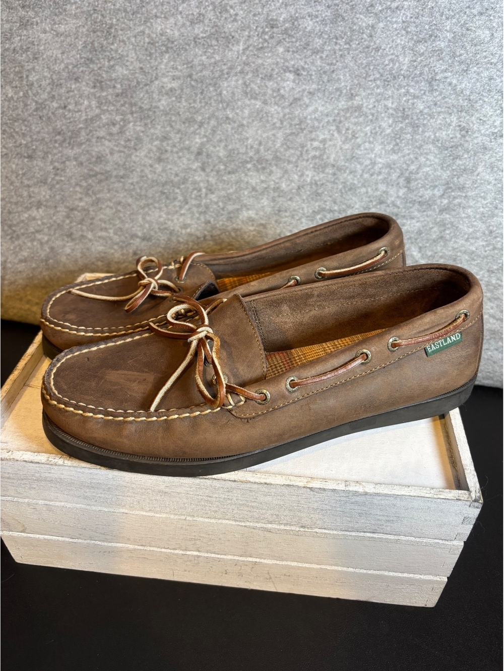 Eastland Women's Yarmouth Brown Leather Moccasin Loafers Size 10M